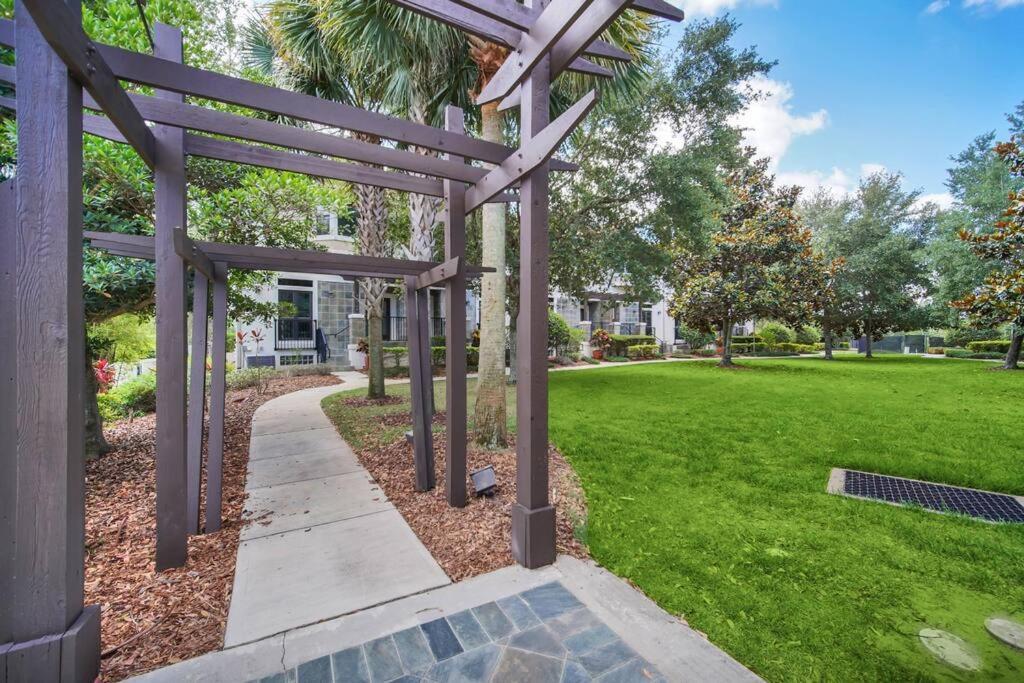 Cozy & Elegant 4Br Enchanted Townhouse - 1 Mile To Disney With Resort Pool, Gym, & Jacuzzi Orlando Exteriör bild