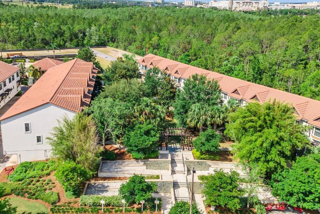 Cozy & Elegant 4Br Enchanted Townhouse - 1 Mile To Disney With Resort Pool, Gym, & Jacuzzi Orlando Exteriör bild
