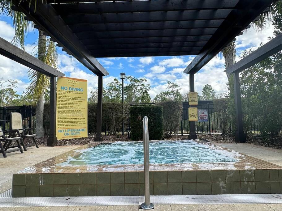 Cozy & Elegant 4Br Enchanted Townhouse - 1 Mile To Disney With Resort Pool, Gym, & Jacuzzi Orlando Exteriör bild