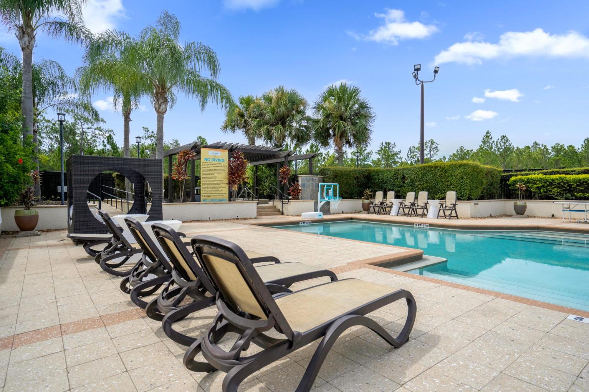 Cozy & Elegant 4Br Enchanted Townhouse - 1 Mile To Disney With Resort Pool, Gym, & Jacuzzi Orlando Exteriör bild