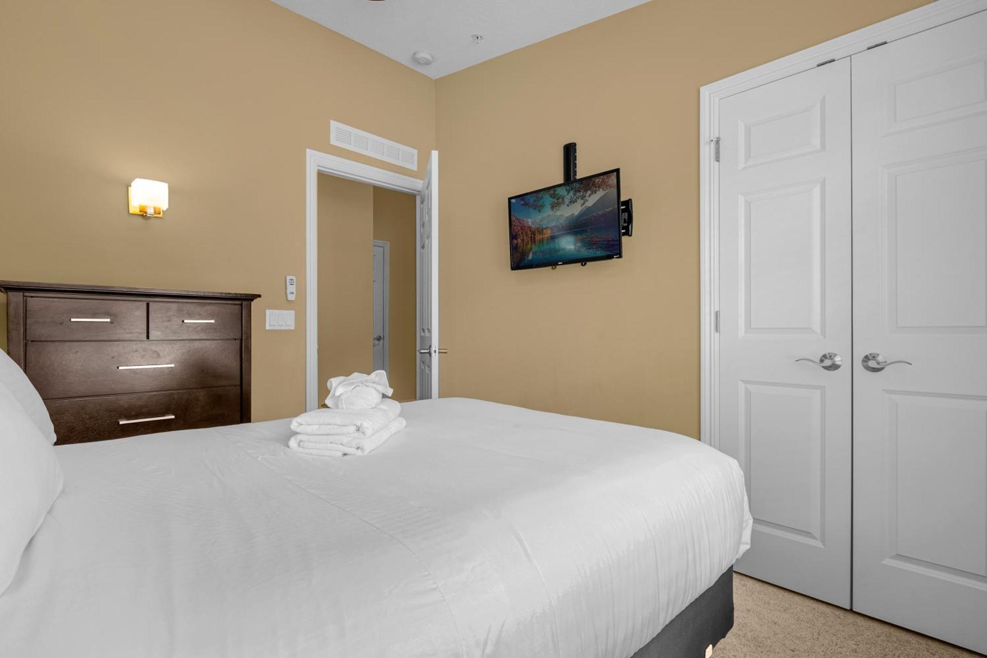 Cozy & Elegant 4Br Enchanted Townhouse - 1 Mile To Disney With Resort Pool, Gym, & Jacuzzi Orlando Exteriör bild